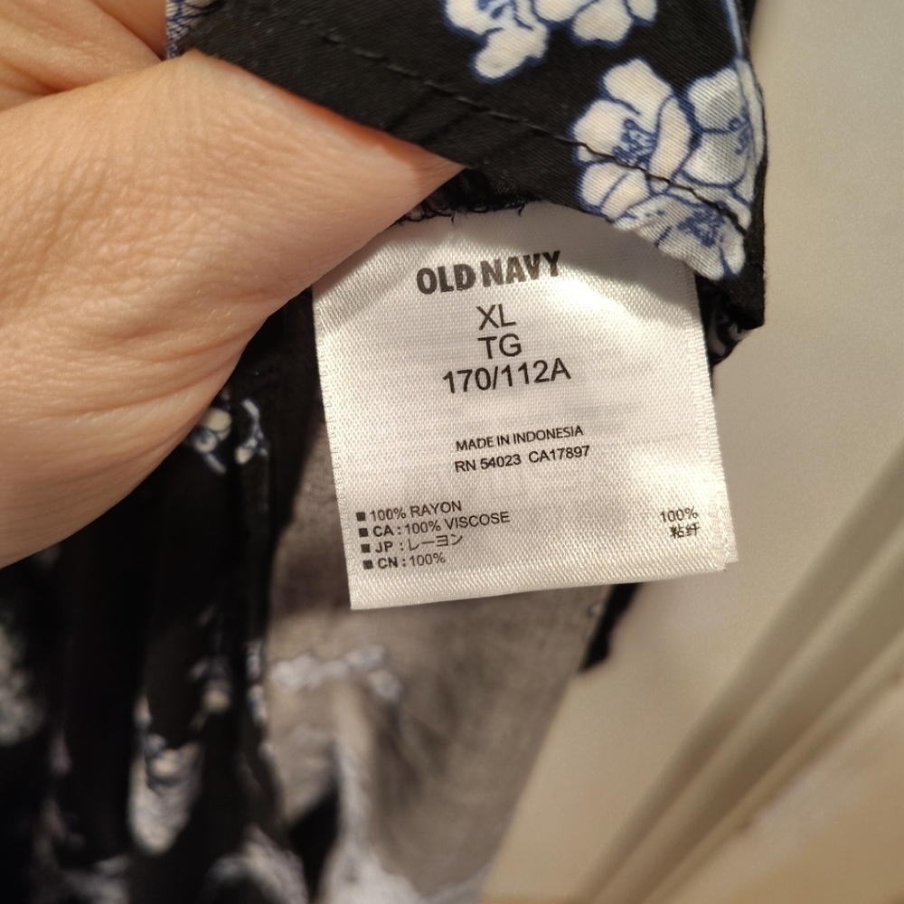 Old Navy Dark Floral Strapless Tube Maxi Dress Sz XL Summer Beach Vacation Boho - Picture 5 of 7